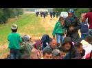 Hungary building anti-migrant fence