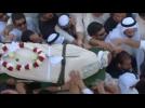 Kuwaitis bury dead from mosque bombing