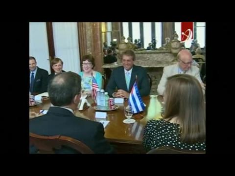 Cuban foreign minister meets with U.S. senators