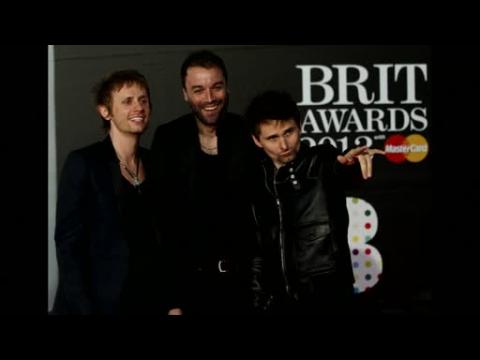 Muse top UK album chart, Jason Derulo stays top single
