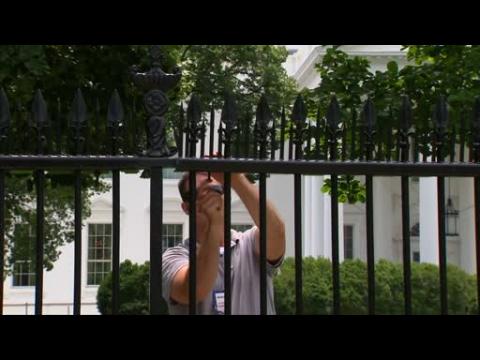 White House fence gets spiky security enhancement