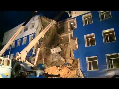 Russian military building collapse turns deadly