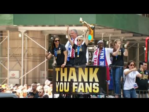 Women's World Cup soccer champs cheered in NYC