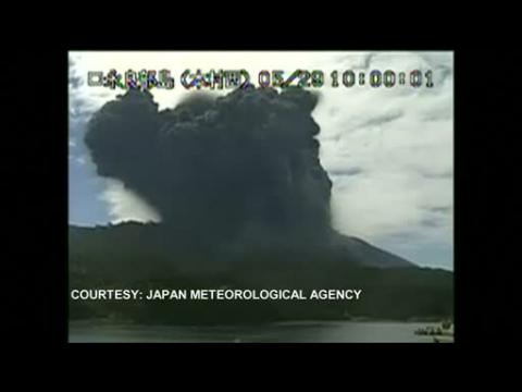 Japan warns of more eruptions from southern volcano