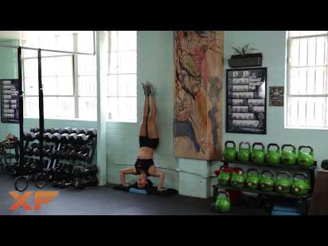 Crossfit: Kipping Handstand Push Ups by XF