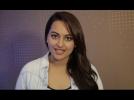 Sonakshi Sinha wishes all the subscribers of Erosnow Merry Christmas & Happy New Year!