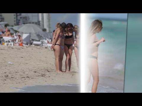 VIDEO : Katie Cassidy se luce en un biquini diminuto de puntos