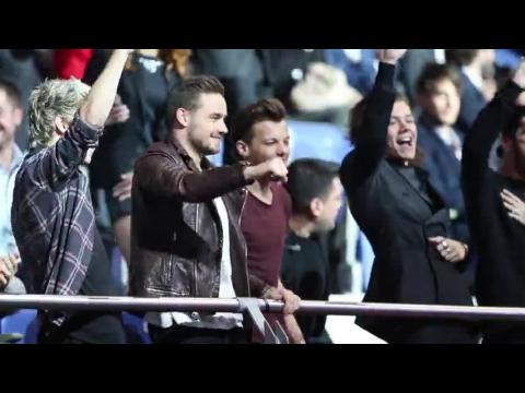 VIDEO : L'anne grandiose de One Direction