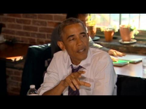 Obama makes case for paid sick leave over lunch at Baltimore cafe