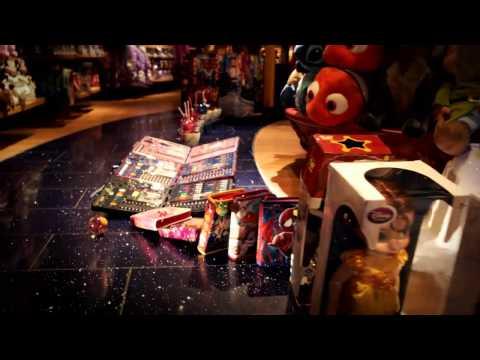 Merry Christmas 2014 from Disney Store | Disney Official