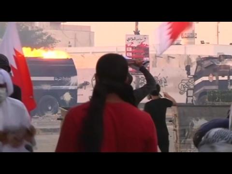 Protesters, police clash after Washington criticizes Bahrain arrest
