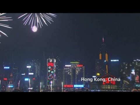 Major Chinese cities greet 2015 with a bang