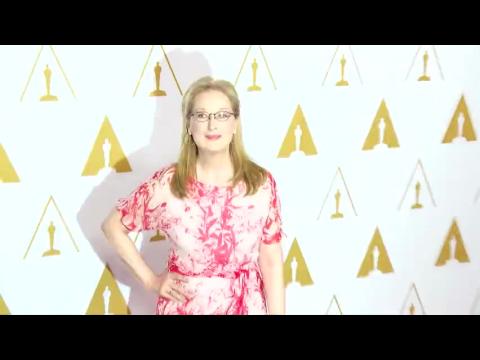 VIDEO : Emily Blunt Reacts to Meryl Streep's Compliment