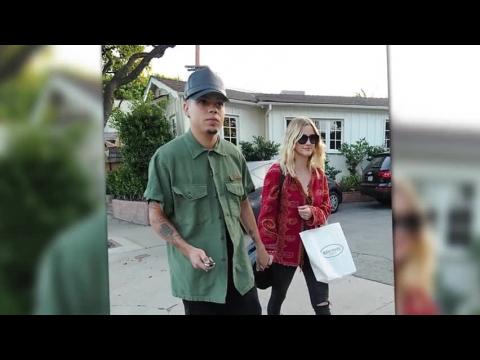 VIDEO : Ashlee Simpson Is Pregnant