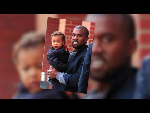VIDEO : Kanye West aurait achet un diadme et une voiture miniature pour North