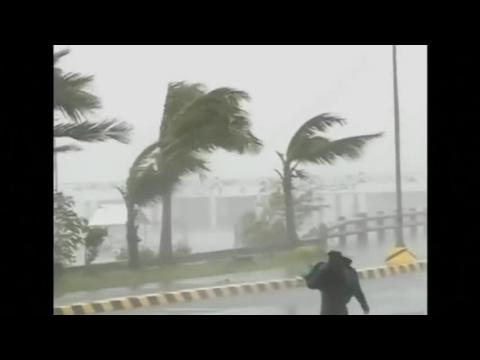 Typhoon slams into Philippines, 1 million evacuated