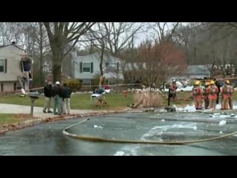 Small plane crashes into Maryland neighborhood