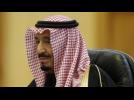 New Saudi King greeted by well-wishers in Riyadh