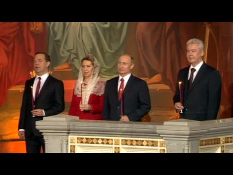 President Putin attends Easter Mass in Moscow cathedral