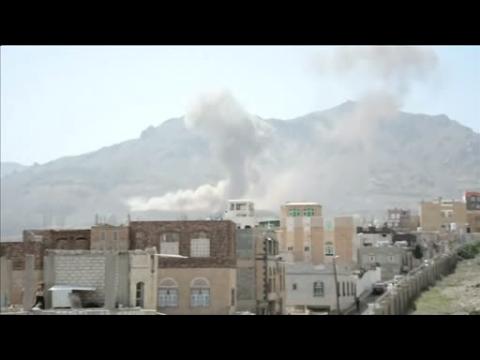 Saudi-led air strikes hit Yemen's capital Sanaa