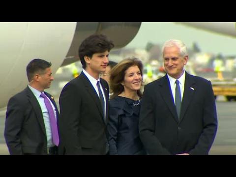 Ambassador Caroline Kennedy greets Japanese PM Shinzo Abe in Boston