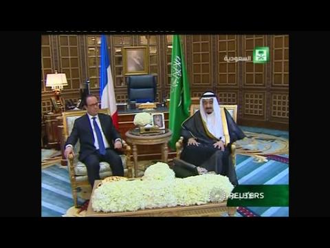 French President Hollande arrives in Saudi Arabia, meets King Salman