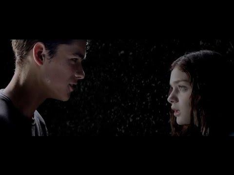 The Giver Official Trailer - In UK Cinemas 19th September