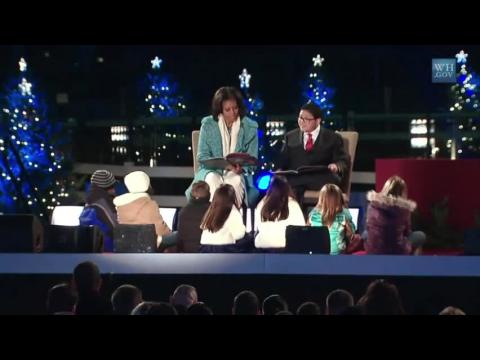 Michelle Obama Reads "The Night Before Christmas"