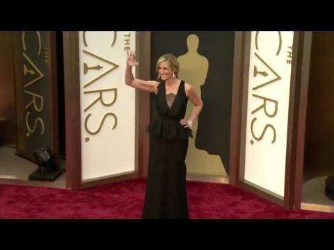 Oscar Fashions: Angelina Jolie, Brad Pitt, Sandra Bullock, Jared Leto