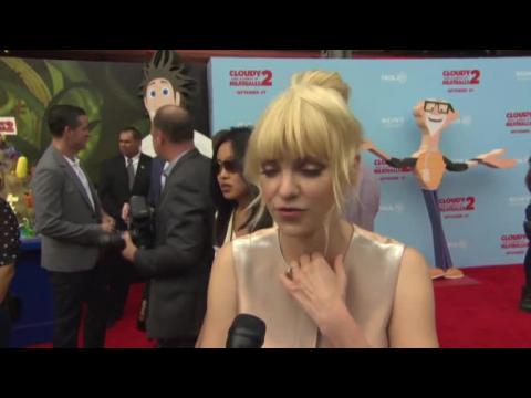 Bill Hader's Funny Moment On The Red Carpet With Anna Faris