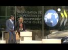 OECD cuts global growth forecast, but eurozone’s is boosted