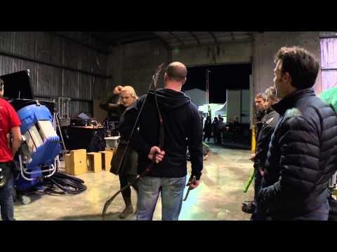 The Hobbit: The Desolation of Smaug - Lake-town – Rehearse - Official Warner Bros. UK