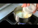 How to make a roux - Label : Atelier des Chefs UK - Category : Cuisine