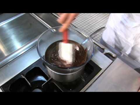 How to melt chocolate over a bain marie