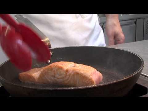 Honey glazed salmon fillet with stir fried broccoli, soba noodles and soy recipe