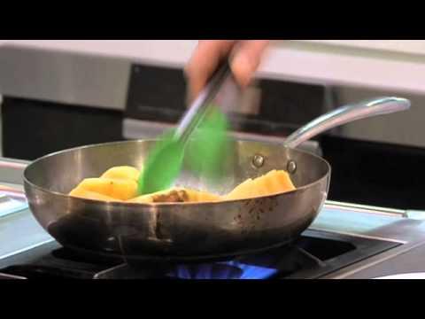 Roasted pineapple with spiced milk chocolate sauce