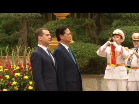 Russian Prime Minister visits Vietnam