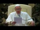 Pope calls for peace in Ukraine
