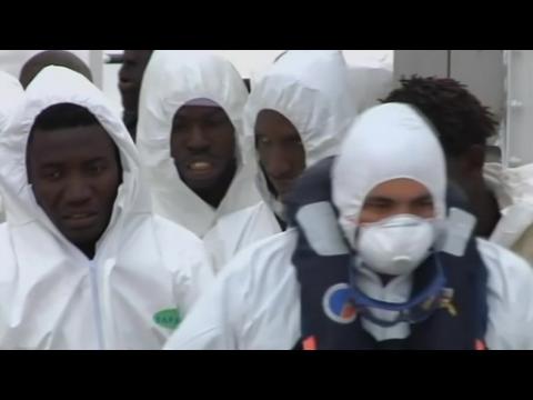 Dramatic coast guard video shows rescue of 275 migrants near Libya