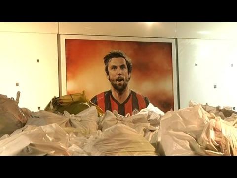 From football to food, Donetsk stadium comes to aid of residents