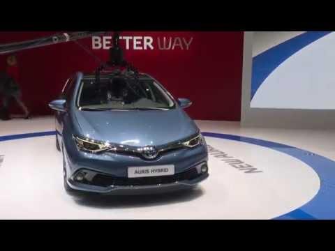 Geneva International Motor Show 2015 - Toyota Auris | AutoMotoTV