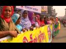 Hundreds form human chain to protest worsening Bangladesh violence