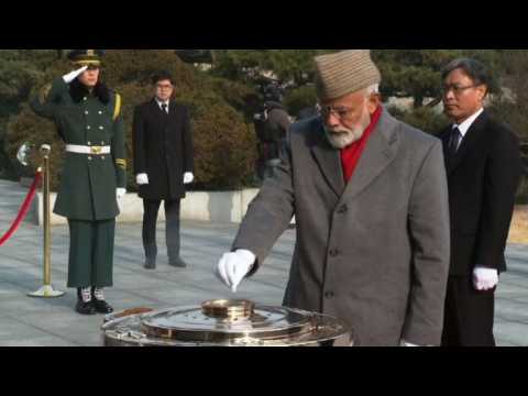 Indian PM Modi makes offering at War Memorial of Korea