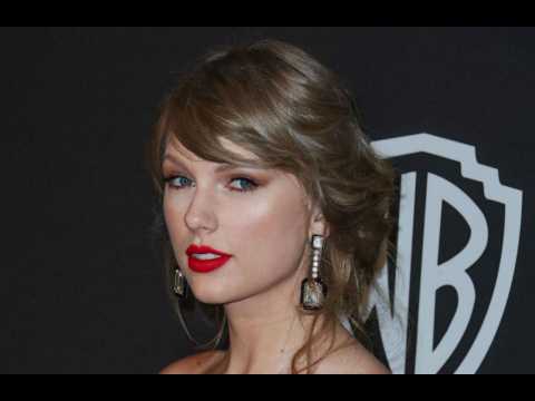 Taylor Swift to receive iHeartRadio award