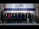 EU ministers take family photo in Bucharest - Label : AFPTV - First images - Category : News