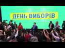 Ukraine: comedian Zelenksy to contest presidential run-off - Label : AFPTV - First images - Category : News