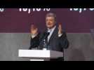 Elections in Ukraine: Poroshenko arrives at his HQ - Label : AFPTV - First images - Category : News