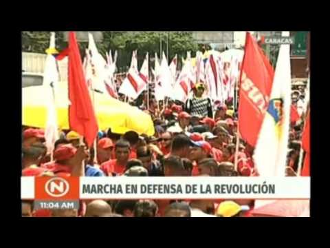 Pro-Maduro supporters gather in Caracas