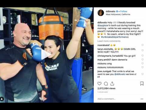 Demi Lovato knocked her trainer's tooth out