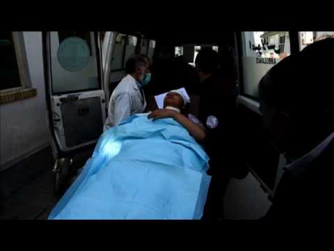Victims of Kabul blast arrive at hospital